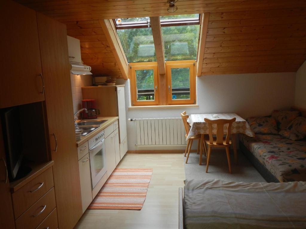 Ferienwohnungen Sutter Au (Vorarlberg) Zimmer foto